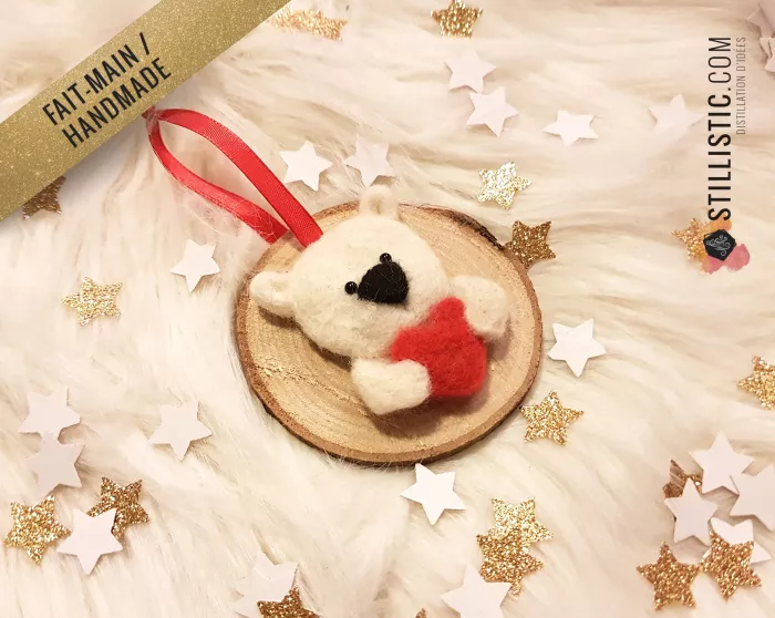 Décoration Noël Ours coeur laine feutrée et bois