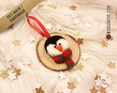 Décoration sapin de Noël Naturel Pingouin Fait-main bois et laine feutrée à l'aiguille