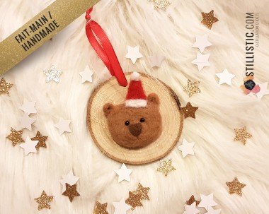 Décoration sapin de Noël Naturel Ours brun coeur Fait-main bois et laine feutrée à l'aiguille