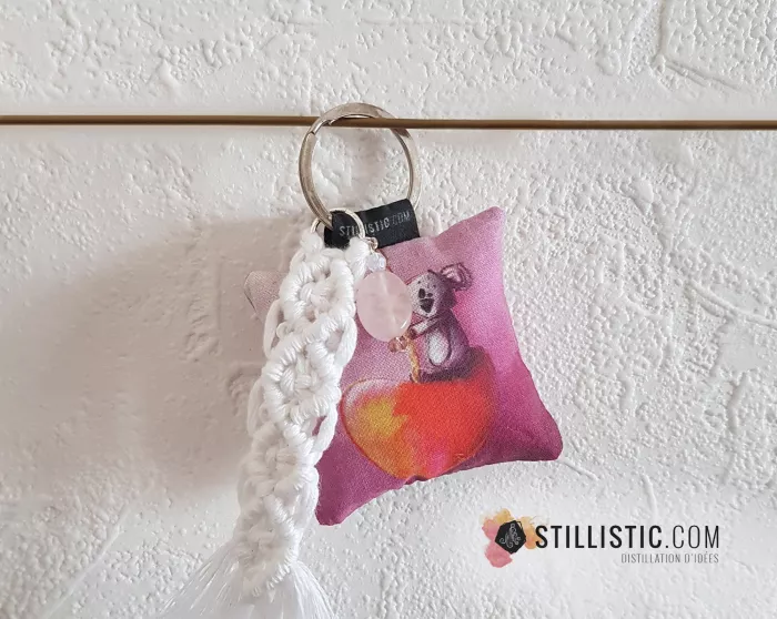 1 x Porte-clé / Bijou de sac coton macramé pierre gemme fête des mères merci maitresse atsem