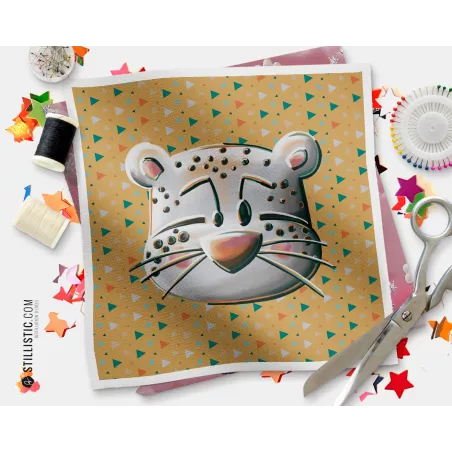 Coupon tissu illustré Tête panthère des neiges coton ou minky