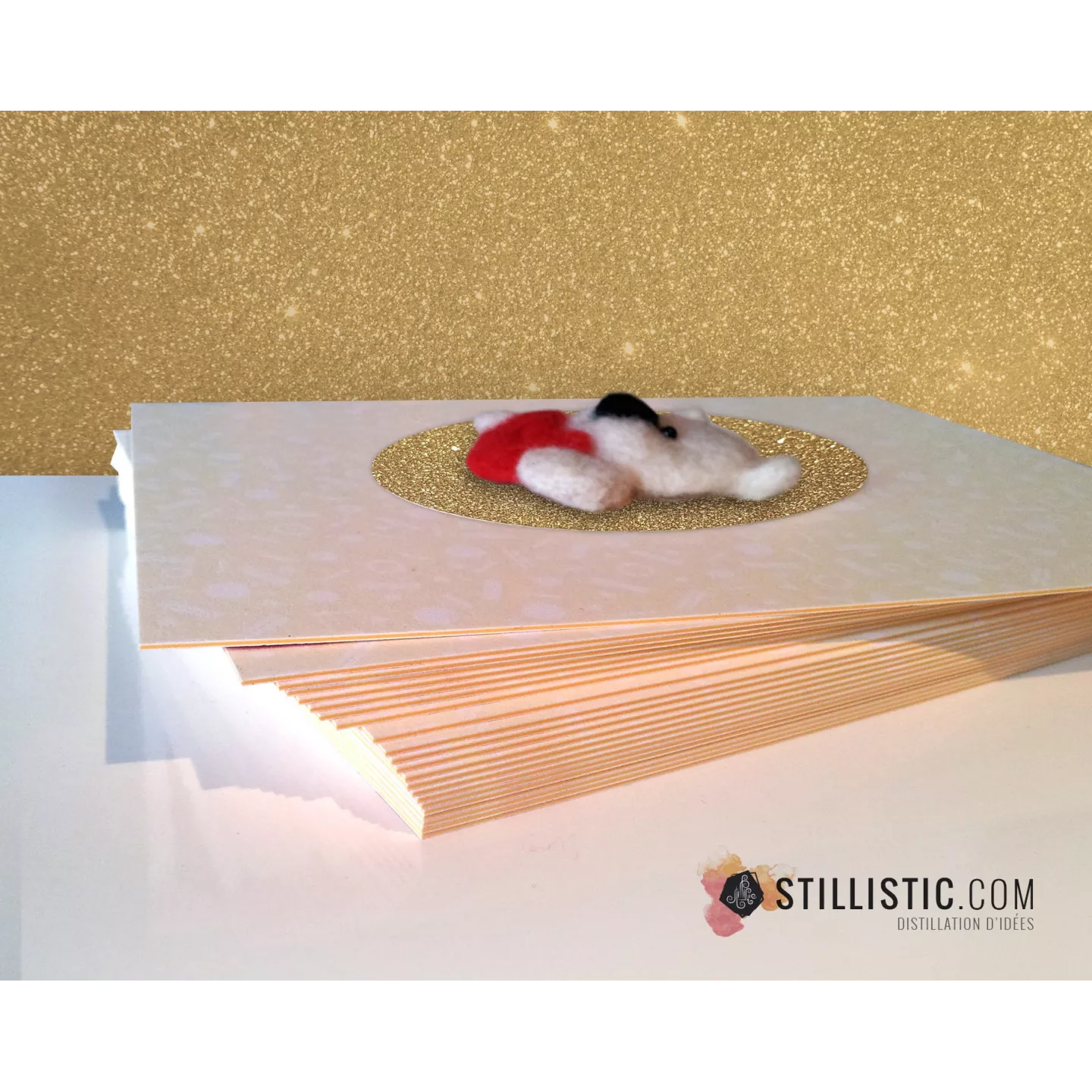 Carte de voeux dorée grand format Décoration chambre Saint-Valentin Fête des Mères Ours polaire et coeur laine feutrée + envelop