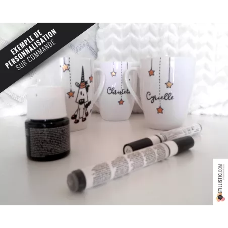 Tasse Mug à thé ou café Licorne en céramique peint à la main Noir et Or pour maman ou enfant