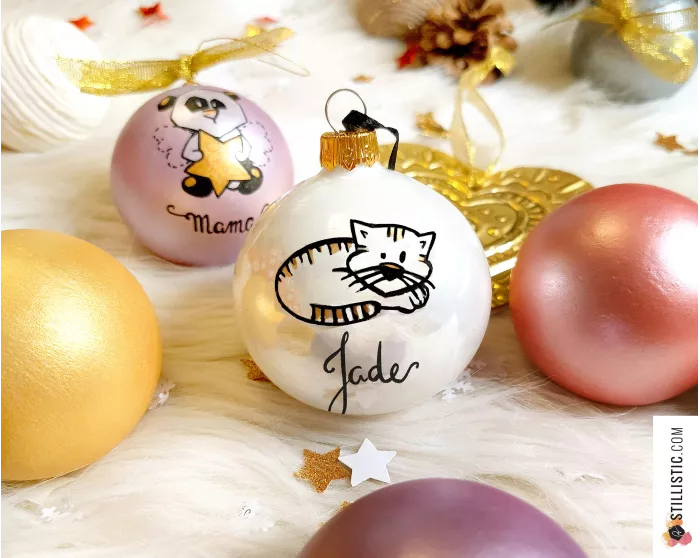 Boule de Noël en verre personnalisable