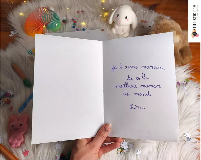 Carte fête des mères à imprimer et colorier pour enfants avec illustrations animaux