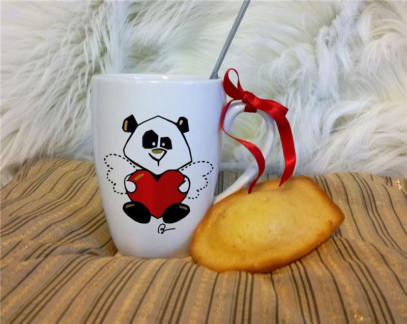 Tasse Mug à thé ou café Panda coeur en céramique peint à la main Noir et Or pour mère ou enfant