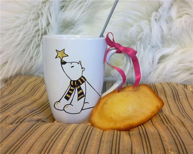 Tasse Mug à thé ou café Ours polaire en céramique peint à la main Noir et Or pour maman ou enfant