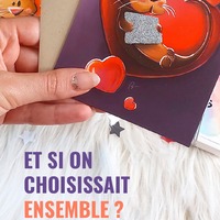 *** ON CHOISIT ENSEMBLE ?! ***

J'étais en train de regarder quels nouveaux motifs j'allais choisir pour réimprimer des cartes de voeux quand je me suis dit :
"et si on choisissait ensemble" ?

Alors du coup, je vous montre des modèles de cartes que j'avais imaginés
A vous de me donner les numéros que vous préférez !

A vos commentaires et un grand merci d'avance !

#cartedevoeux #avousdechoisir #stillistic #illustration #noel