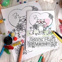 Besoin d'une idée personnalisée pour la fête des mères, pensez aux coloriables !

Des cartes de voeux au format numérique (ainsi que leur version "poster") pour fêter les mamans, les papas, les maîtresses, les maîtres, les nounous et les atsem !

Parfait pour occuper les enfants et leur faire créer un joli cadeau personnel qui plaira sans aucun doute à leur destinataire !

A retrouver sur l'e-shop !

#coloriage #fetedesmeres⠀⠀
#bonnefetemaman #mercimaitresse⠀⠀⠀⠀⠀⠀⠀
#diycoloriage⠀⠀